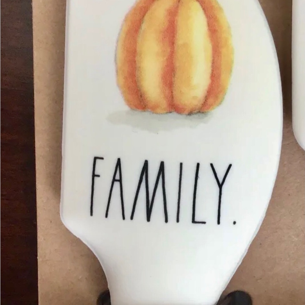 Thanksgiving Rae Dunn spatulas - Picture 3 of 5